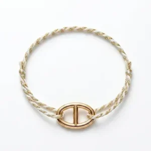 Bracelet cordon tressé blanc écru et fil doré avec maillon ancre en acier inoxydable